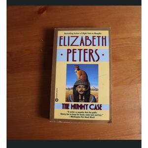 The Mummy Case Amelia Peabody #3 Elizabeth Peters Paperback